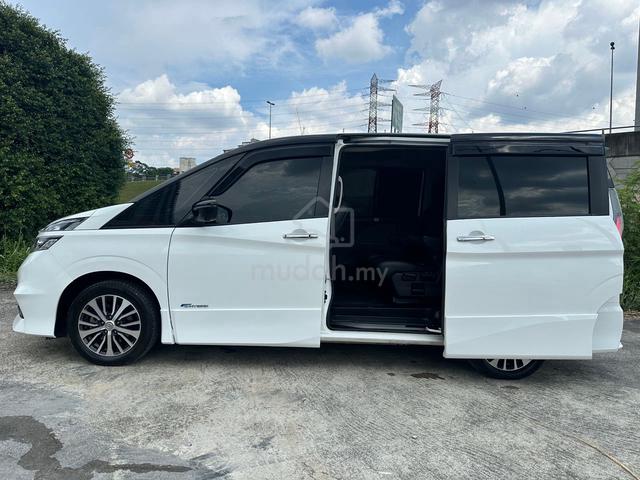 Nissan SERENA HYBRID PREMIUM HIGHWAY STAR F/SER FW - 5
