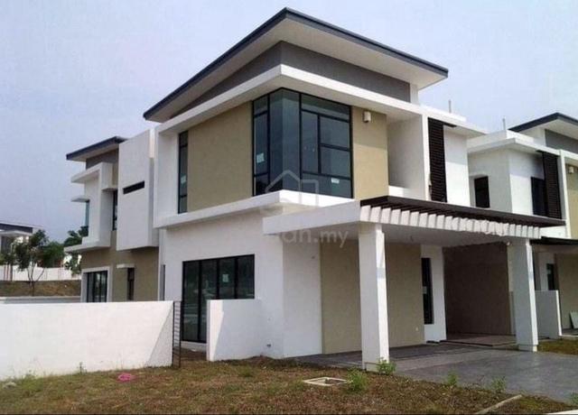 50x100 Semi D size Double Storey superlink, freehold, last 1 1