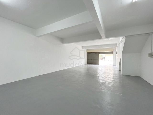 Ground Floor Bandar Teknologi Kajang Semenyih 22x75, move in condition 1