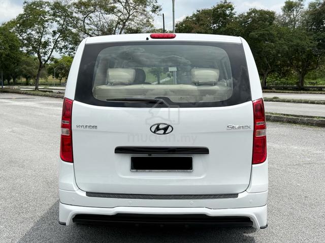 2019 Hyundai GRAND STAREX 2.5 EXECUTIVE PLUS - 2