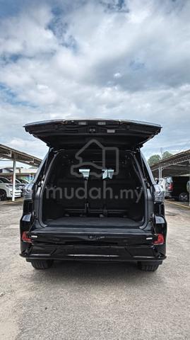 2019 Lexus LX570 5.7 (A) - 5