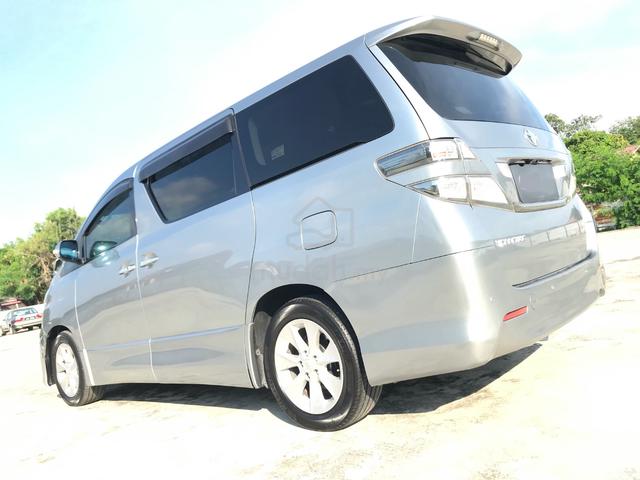 Toyota VELLFIRE 2.4 ZP(A)LEATHER SEAT/7 SEATER/DVD - 4