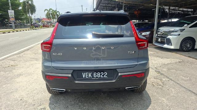 2020 Volvo XC40 2.0 T5 AWD R-DESIGN MY18 (A) - 4