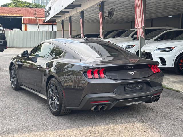 2025 Ford MUSTANG 2.3 ECOBOOST (A) - 4