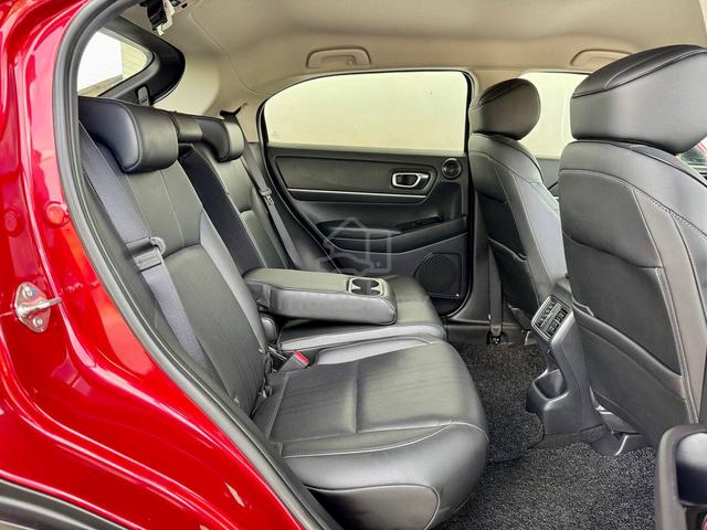 Honda HR-V 1.5 V Turbo 60k Km Mileage Under Wrrty - 5
