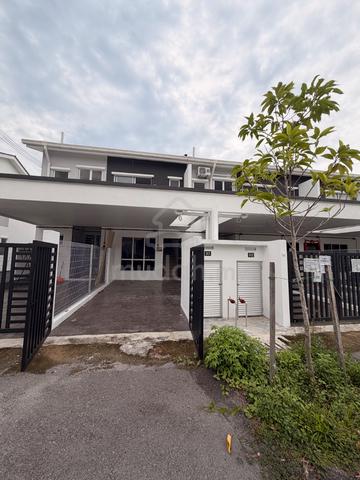 Seremban Sikamat Townhouse Full Loan|Ready Move In|GatedGuarded 1