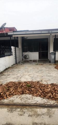 Single Storey Terrace House for Sale at Taman Pelangi, Johor Bahru 1