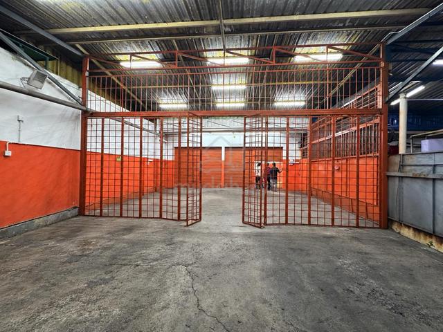 Segambut Warehouse@ Factory With Extra Land@Facing Main Road For Rent 1