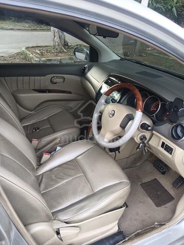 2009 Nissan GRAND LIVINA 1.8 IMPUL (A) - 5