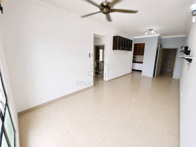 Baiduri Courts (Bukit Puchong) 1