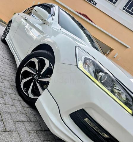 2017 Honda ACCORD 2.0 VTi-L FACELIFT (A) - 2