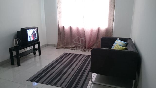 Bilik Di Kota Kemuning Jalan Kebun Bukit Rimau Bukit Naga Shah Alam 1