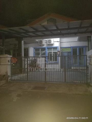 rumah untuk disewa teres setingkat di sg. merab Kajang 1