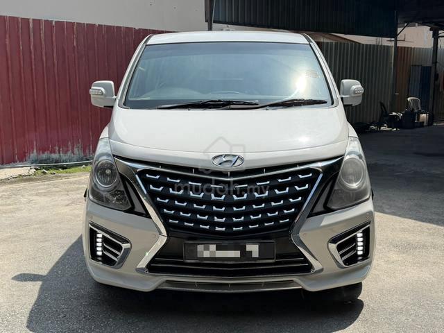 2018 Hyundai GRAND STAREX 2.5 12 SEAT LOAN KEDAI - 2