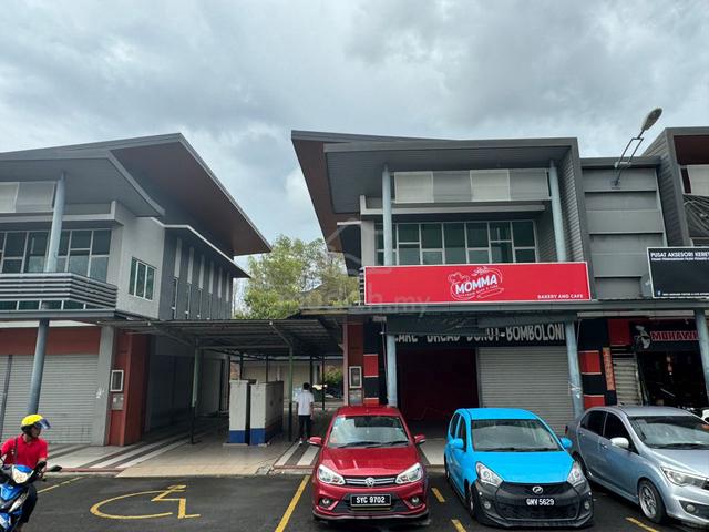 UUS Shoplot For Rent | Corner Lot | Infront UUS Apartment 1