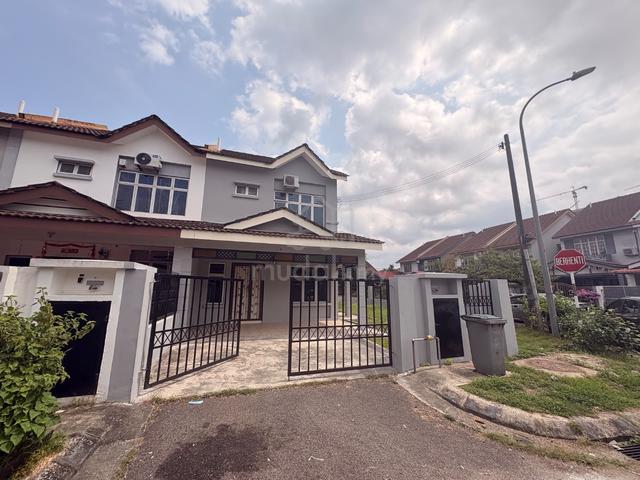 Corner Lot Taman Kempas Indah 1