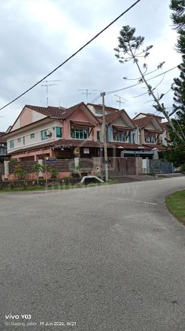 Bilik sewa batu pahat 1