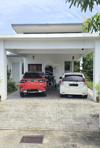Semi-D Sepang, Bersebelahan Bandar Serenia 1