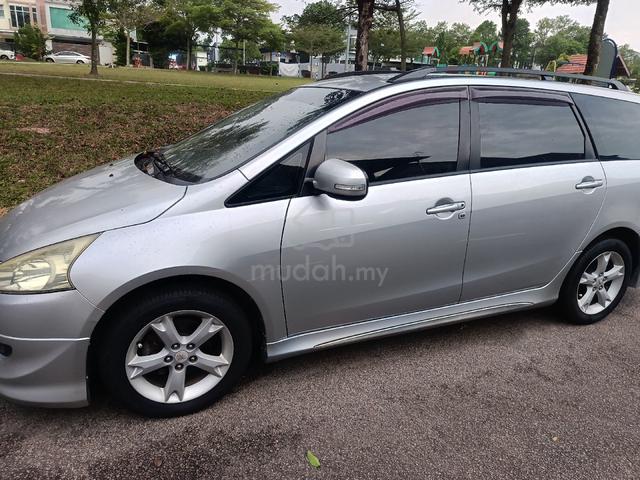 2010 Mitsubishi GRANDIS 2.4 MIVEC ENHANCED (A) - 2