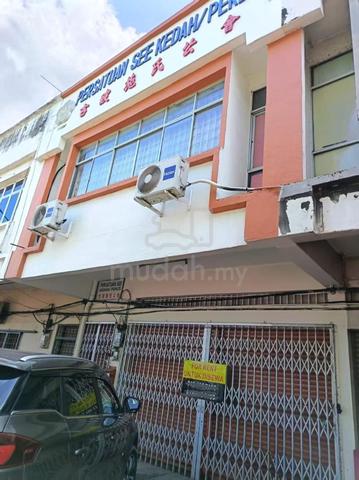 A ground floor of 2-storey shophouse at Taman Sri Tandop for rent 1