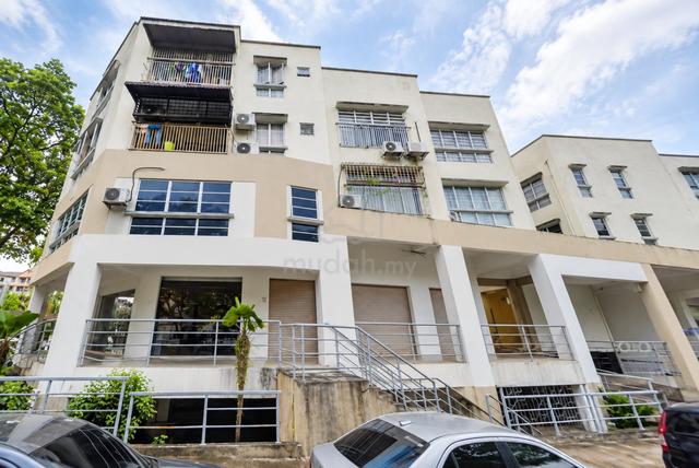 Suria Apartment (Damansara Damai) 1