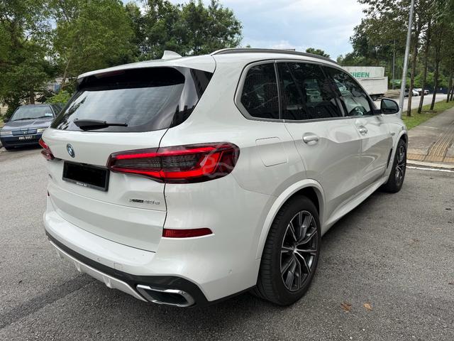 2022 Bmw X5 xDRIVE45e M SPORT 3.0L (A)Full Service - 5