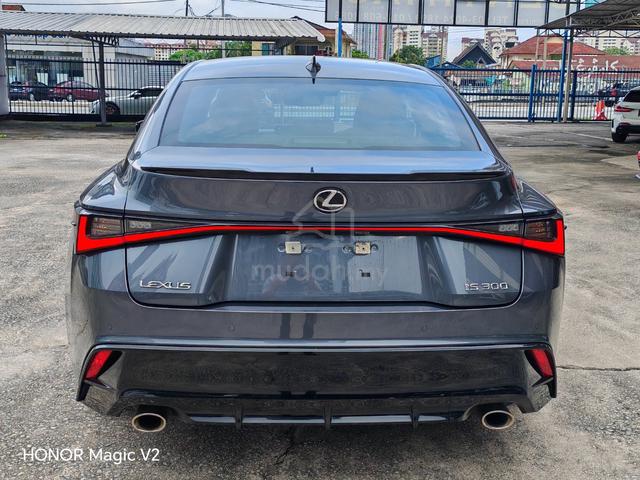 2021 Lexus IS300 2.0 F SPORT MODE BLACK - 4