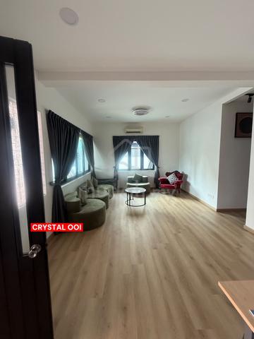 Bungalow at Tanjung Tokong For Rent 1