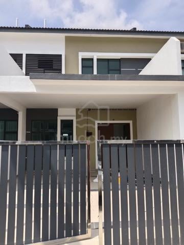 Bandar Layangkasa Double Storey House 1