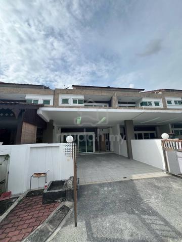Botani Seri Beringin Freehold Double Storey 22x75 1