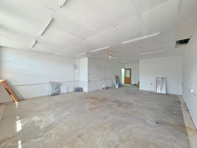Belmas Johan, Rawang, 2.5 storey warehouse, spacious, move in August 1