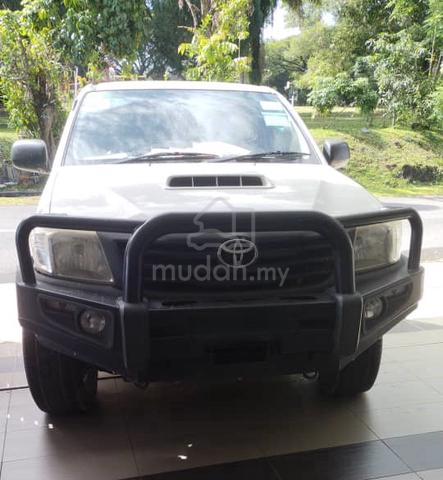 2013 Toyota HILUX 2.5 VNT FACELIFT (M) - 1