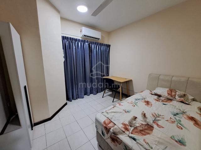 Middle room with balcony, F/F, All inclusive, Sunway Velocity Female 1