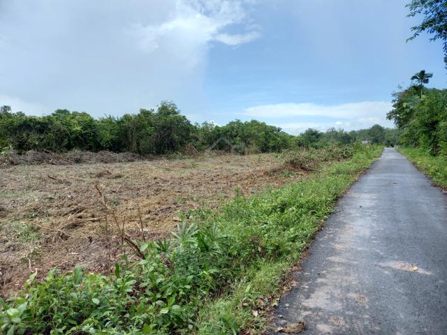 Lot tanah banglo di Dungun 1