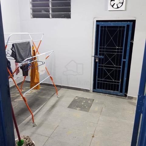 Taman Sri Bahagia Double Storey Tampoi 5 Bed Top Up Fully Furnished 1