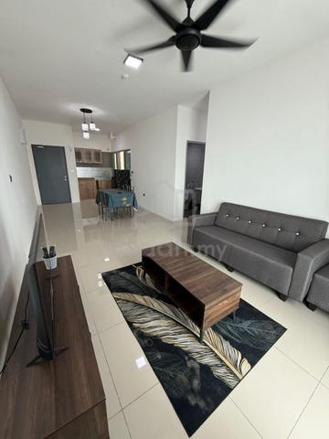 Seri Austin Residence Luxury Apartment 1