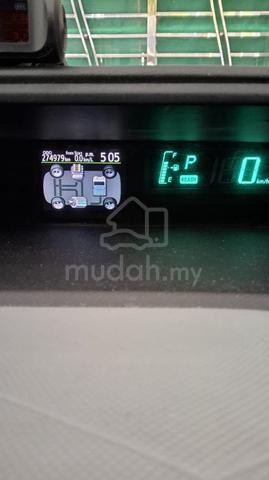 2012 Toyota PRIUS C 1.5 (HYBRID) NHP10R (A) - 5