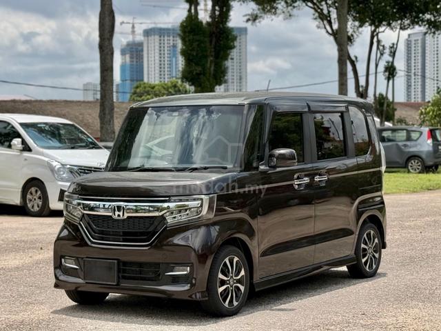2018 Honda N BOX 0.7 CUSTOM G (A) - 1