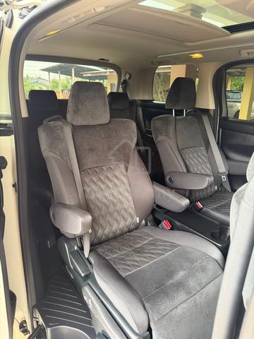 2018 Toyota ALPHARD 2.5 2.5 SA DBA-AGH30W (A) - 3