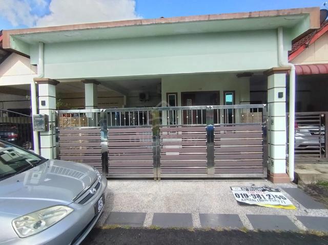 Teres Setingkat Taman Ketapang Mawar, Bandar Pekan 1