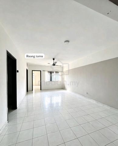 Pangsapuri Subang Suria 1
