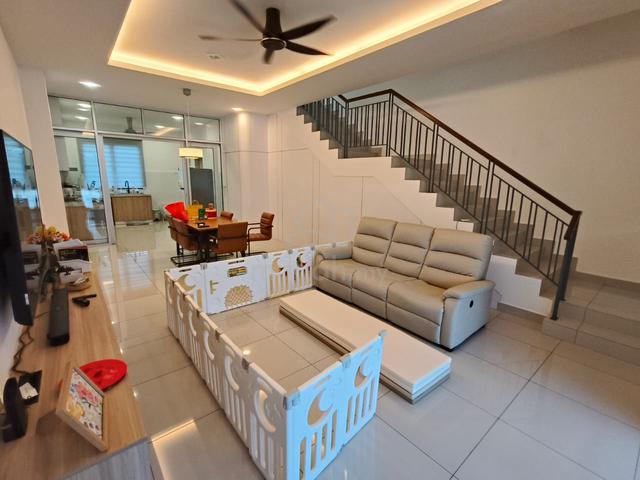 Nice Renovated 2-Sty Fully Furnished Robin Intermediate House for Rent 1