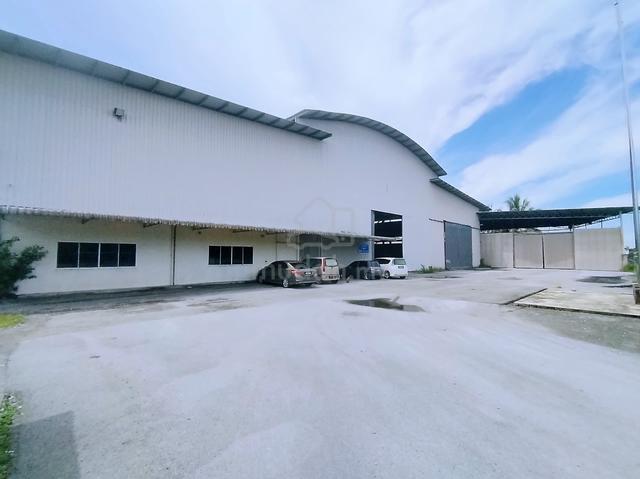 Demak Maju Detached Warehouse For Rent 1