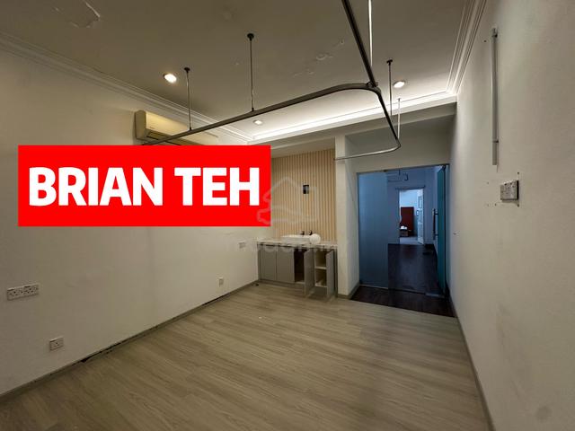 2 Sty Commercial Bungalow at Jalan Kelawai Gurney Drive Main Road 1
