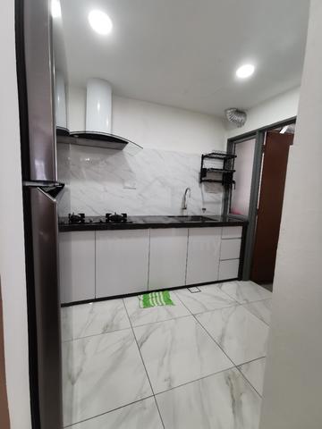 Mercury Apartment 4
