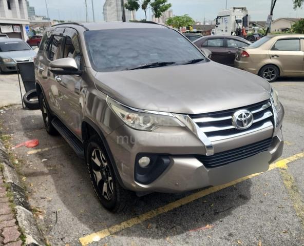 2016 Toyota FORTUNER 2.5 G ENHANCED (A) - 1