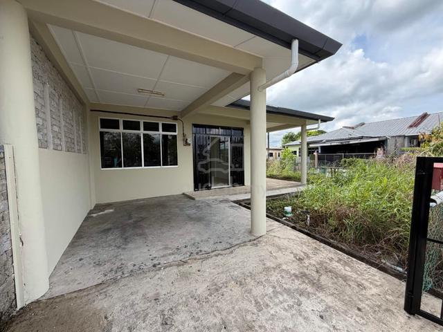 Matang Kopodims Single Storey Corner 1