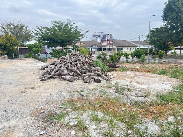 [ADA INFRA]Banglo Lot Berdekatan Taman Tangga Batu Perdana 1