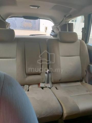 2016 Toyota INNOVA 2.0 G (Auto) - 5