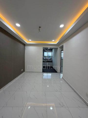 Flat Taman Plentong Utama 1